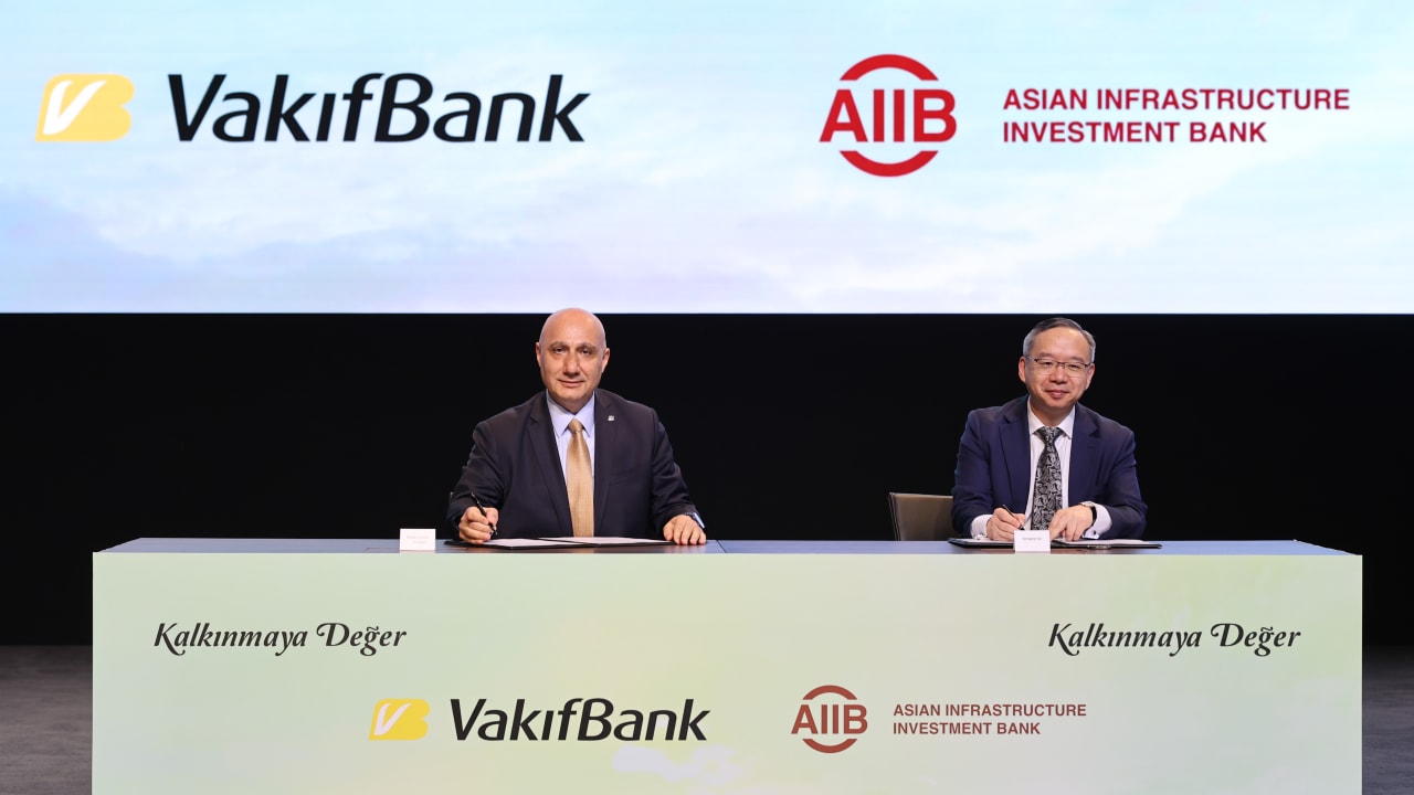 VakıfBank’tan Deprem Bölgesi ve Yeşil Dönüşüm İçin 300 Milyon Dolarlık Finansman