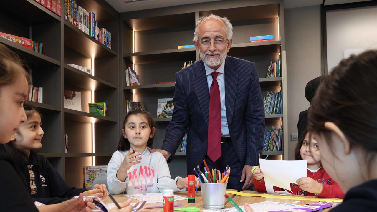 Halkbank Sağlık ve Esenlik Merkezi ile Çalışanlarının Yanında
